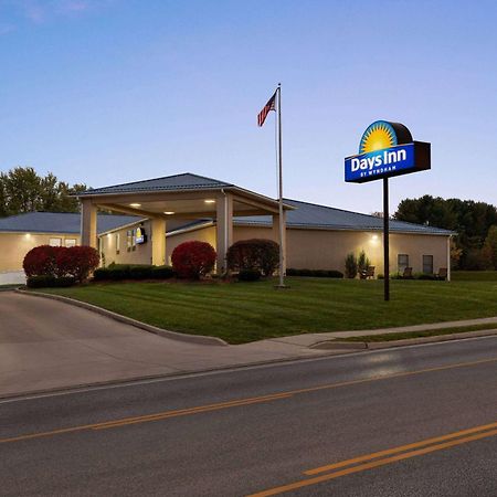 Days Inn By Wyndham Hillsboro Extérieur photo