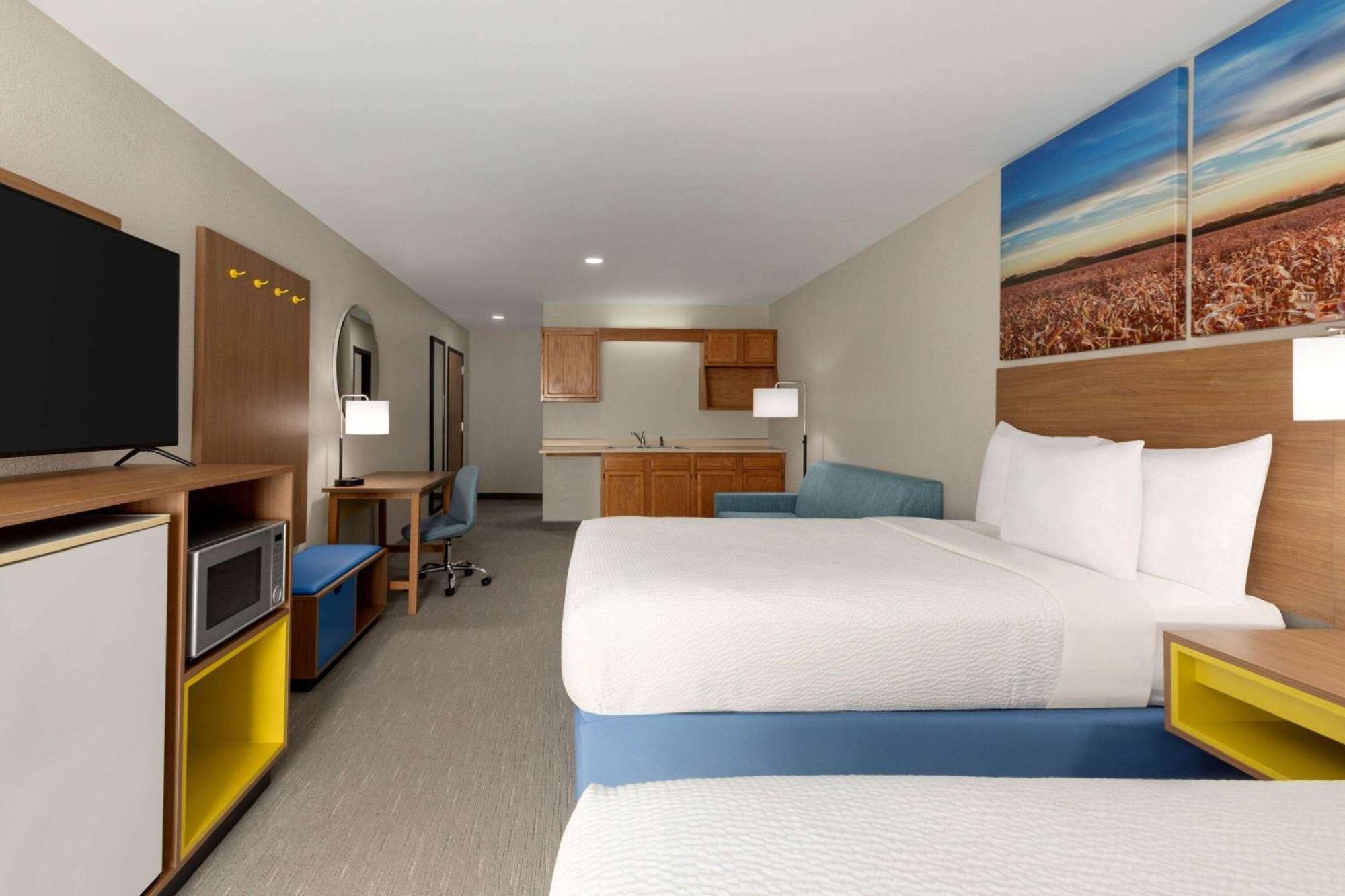 Days Inn By Wyndham Hillsboro Extérieur photo
