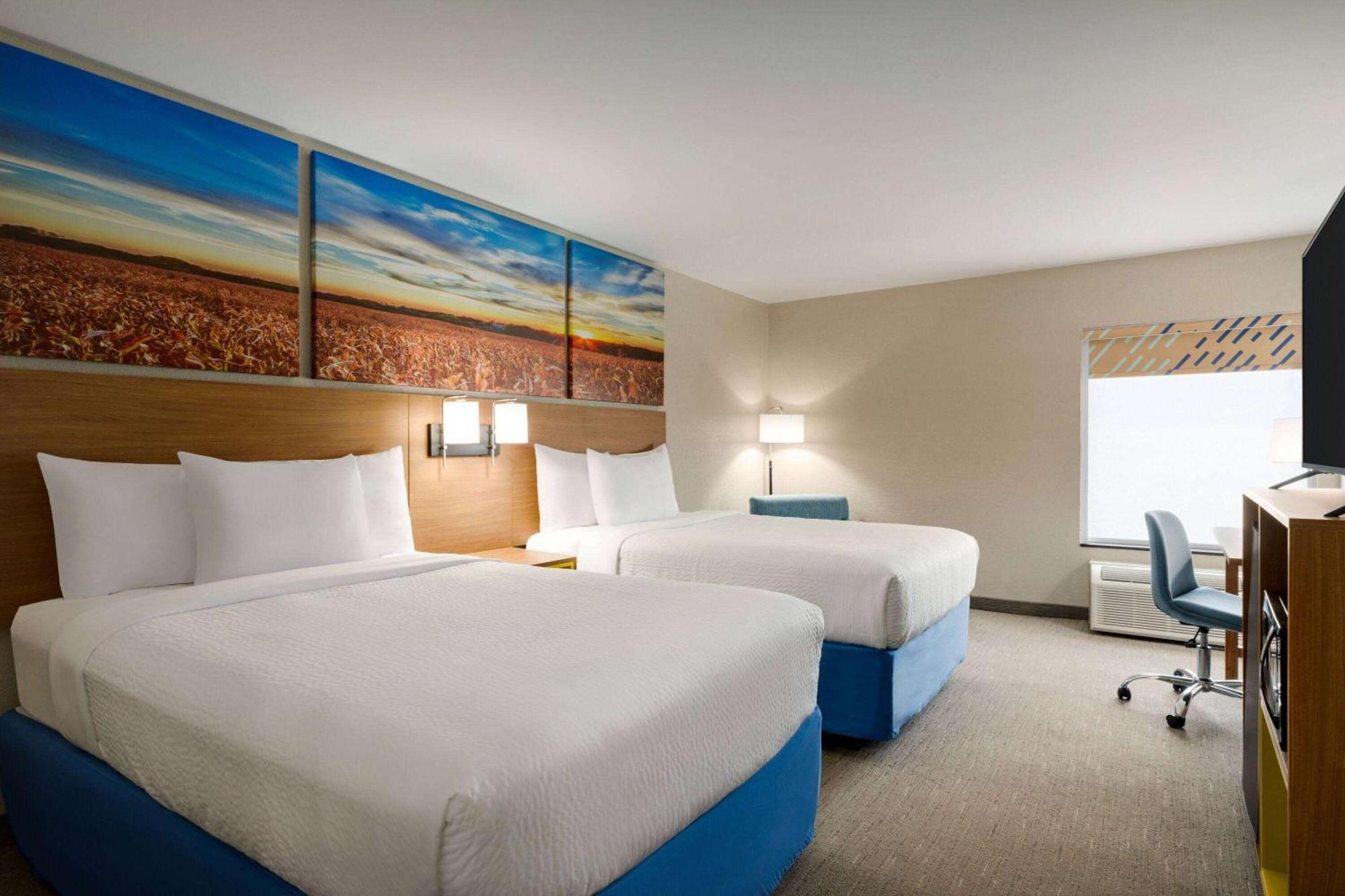 Days Inn By Wyndham Hillsboro Extérieur photo